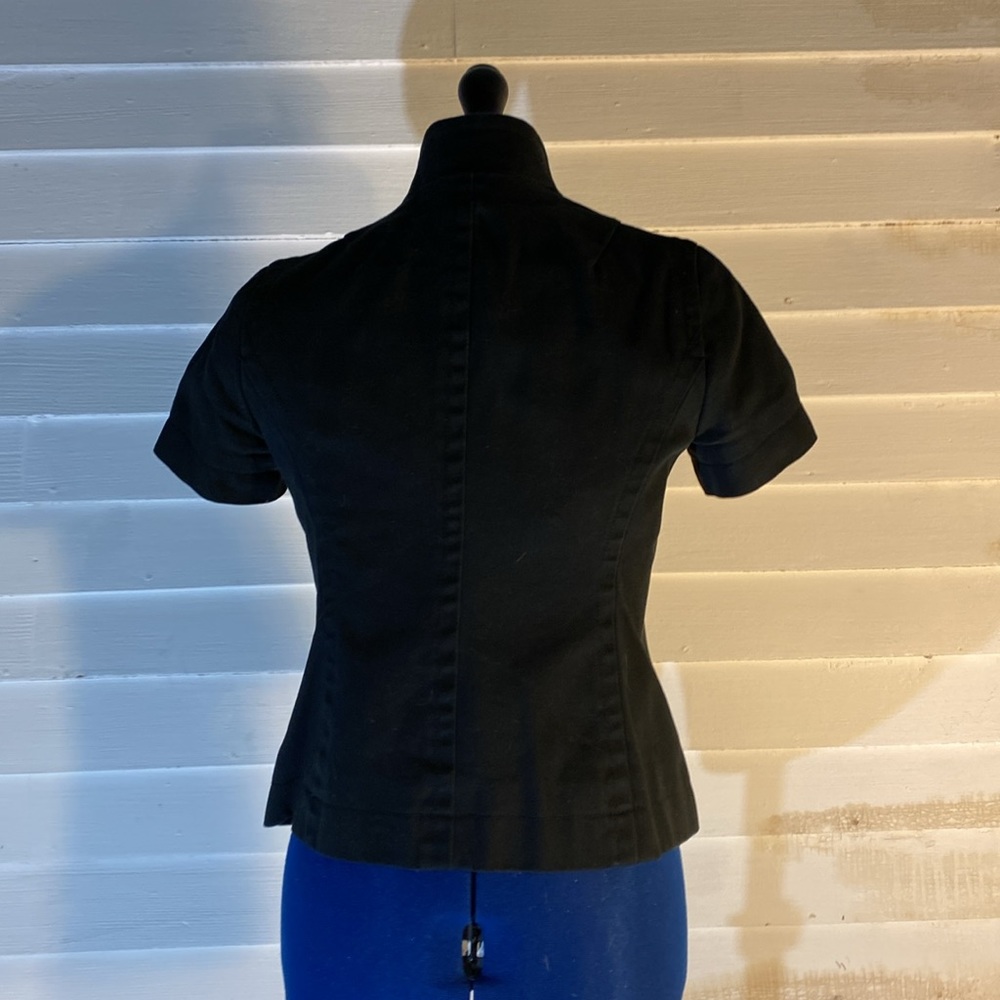 GAP - Picture 2 of 6